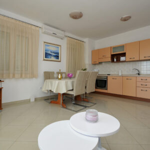 A2-Superior Two-Bedroom Apartment with Balcony<br>(4+1)